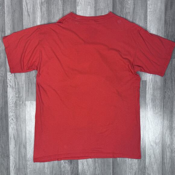 Vintage Mickey Unlimited T-Shirt Christmas Disney Red Santa Merry Mickey 25X33 - Picture 4 of 8